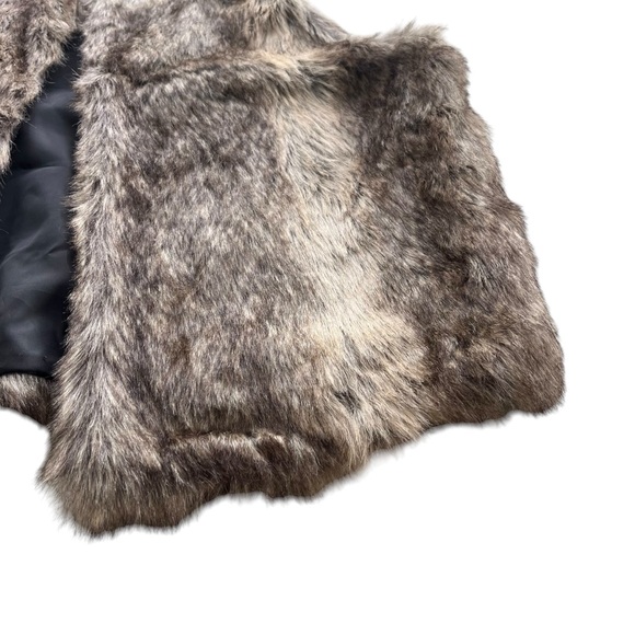 Mossimo Women’s Large Brown Fuzzy Faux Fur Leather Neckline Open Vest #259121669 - Picture 9 of 16